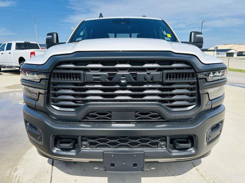 New 2025 RAM 2500 Tradesman image 31