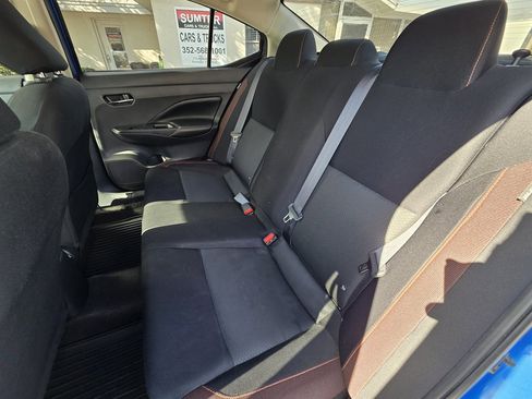 Used 2021 Nissan Versa SR image 31