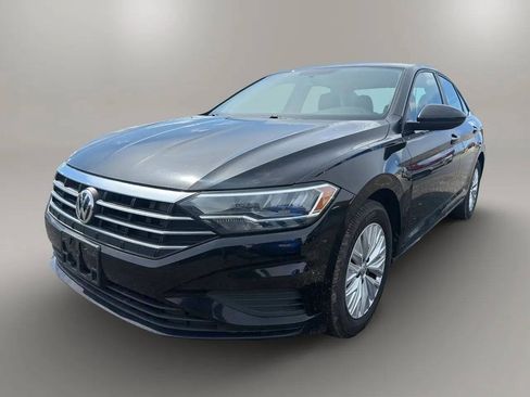 Used 2019 Volkswagen Jetta S w/ Driver Assistance Package FWD image 3