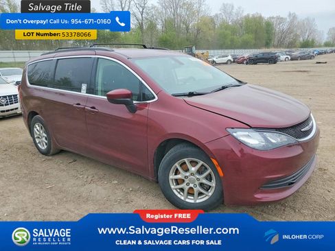 Used 2020 Chrysler Voyager Lxi FWD image 5