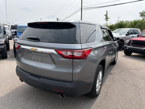 Used 2021 Chevrolet Traverse LS w/ LPO, Floor Liner Package FWD image 11