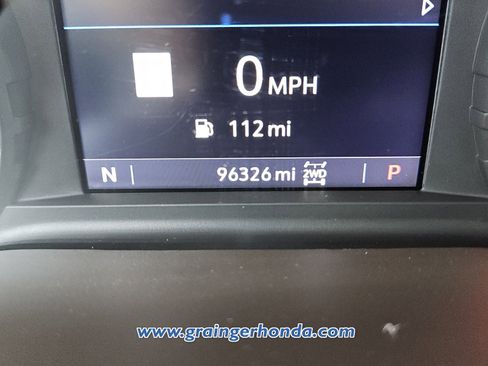 Used 2022 Chevrolet Silverado 1500 LTZ w/ LTZ Convenience Package II AWD/4WD image 23