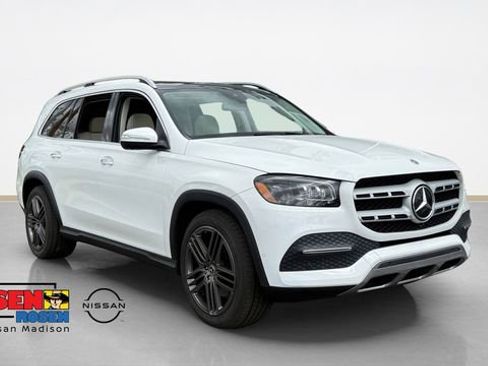 Used 2022 Mercedes-Benz GLS 450 4MATIC image 1