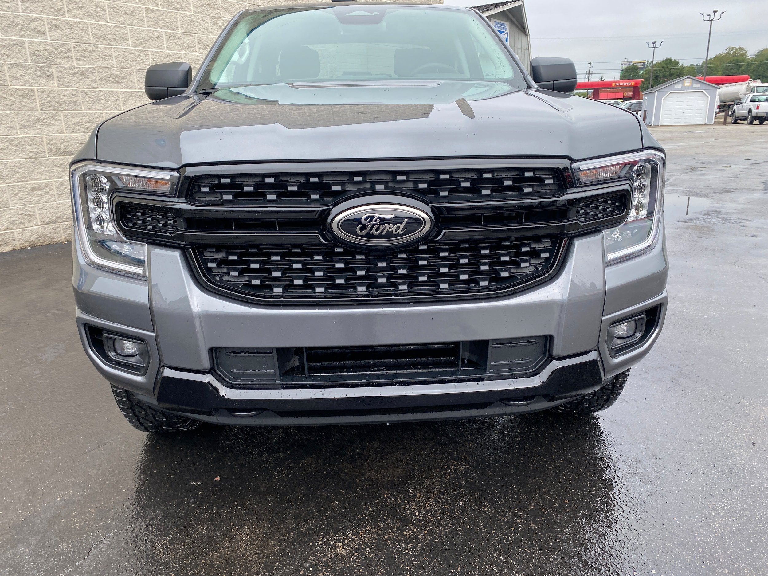 New 2026 Ford Ranger XLT w/ Black Appearance Package AWD/4WD image 15