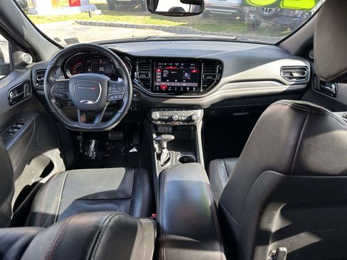 Used 2023 Dodge Durango GT image 11