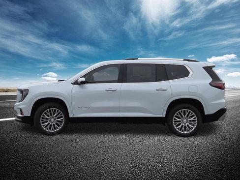 New 2026 GMC Acadia Denali w/ Super Cruise Package FWD image 16