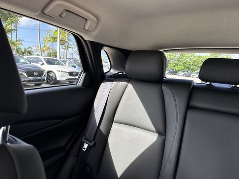 Used 2023 MAZDA CX-30 AWD 2.5 S w/ Select Package image 17