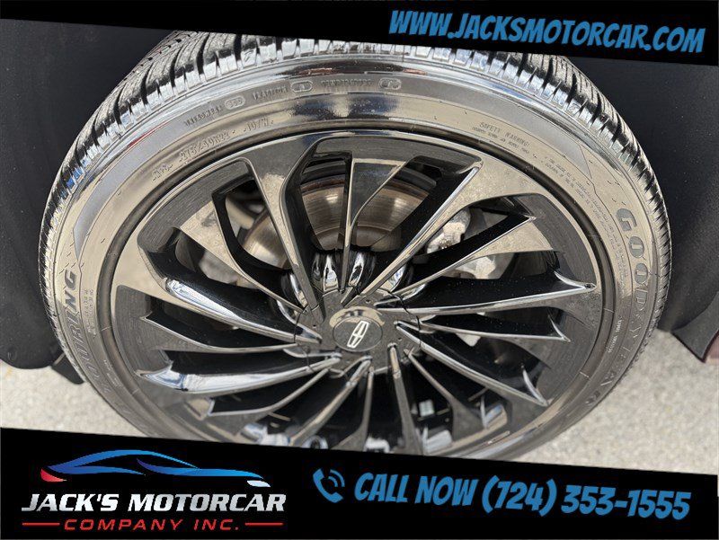 Used 2024 Lincoln Aviator Reserve w/ Equipment Group 201A AWD/4WD image 36