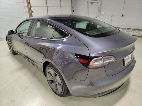 Used 2021 Tesla Model 3 Long Range AWD/4WD image 17