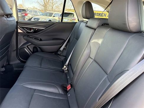 Used 2025 Subaru Outback Touring XT image 16