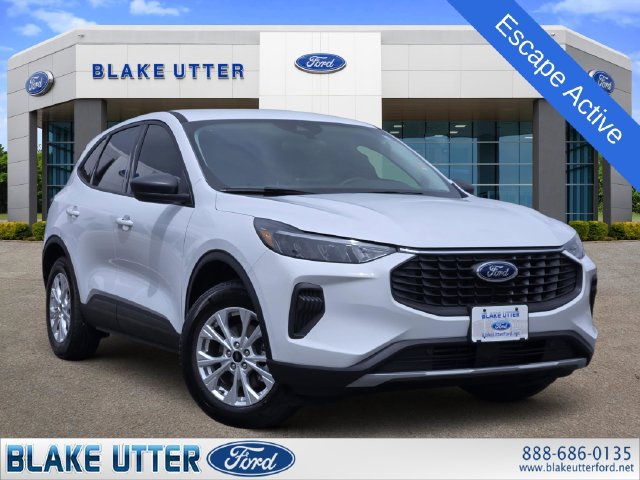 Used 2026 Ford Escape Active FWD image 1