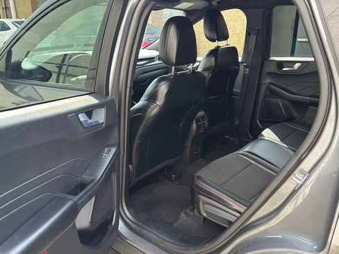 Used 2023 Ford Escape ST-Line FWD image 28