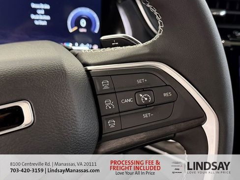 New 2025 Jeep Grand Cherokee Limited w/ Luxury Tech Group II AWD/4WD image 25