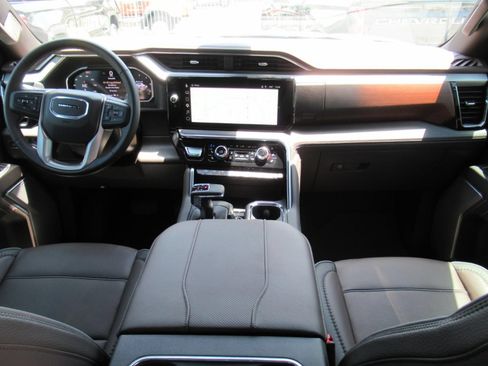 Used 2026 GMC Sierra 1500 Denali w/ Denali Reserve Package AWD/4WD image 12