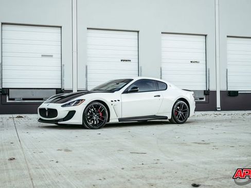 Used 2017 Maserati GranTurismo MC image 43