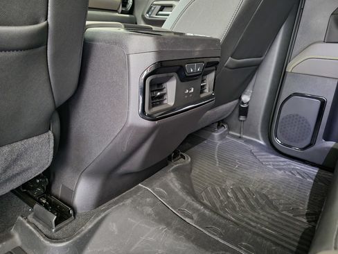 Certified 2024 Chevrolet Silverado 1500 ZR2 w/ ZR2 Bison Edition image 40