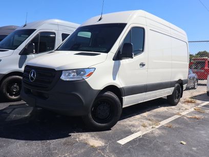 New 2025 Mercedes-Benz Sprinter 2500