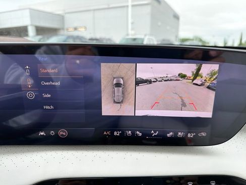 New 2026 Buick Enclave Avenir image 13