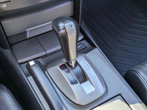 Used 2012 Honda Crosstour EX-L image 16