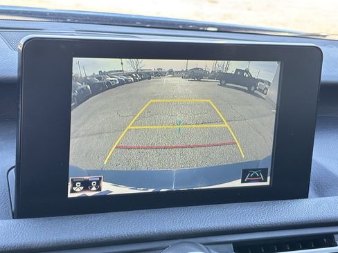 Used 2022 Lexus IS 350 F Sport image 4