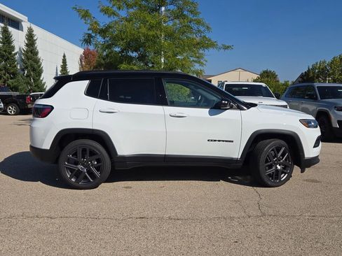 New 2026 Jeep Compass Limited image 6
