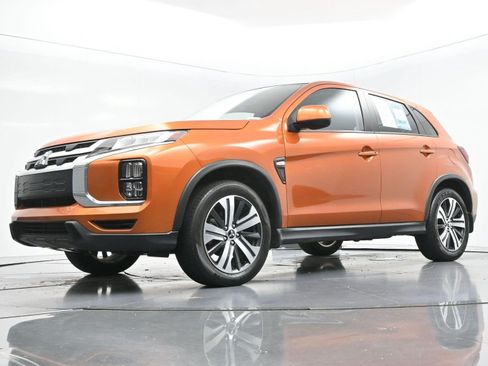 Used 2024 Mitsubishi Outlander Sport ES AWD/4WD image 43