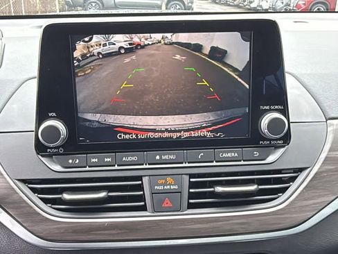 New 2025 Nissan Altima 2.5 SV image 20