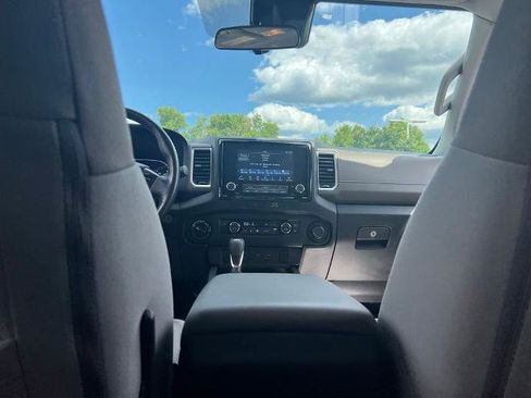 Certified 2022 Nissan Frontier SV AWD/4WD image 20
