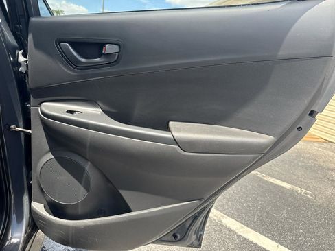 Used 2023 Hyundai Kona SEL FWD image 16