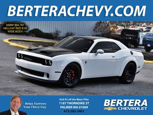 Used 2022 Dodge Challenger SRT Hellcat image 1
