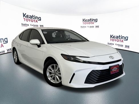 Certified 2025 Toyota Camry LE w/ Convenience Package FWD image 3