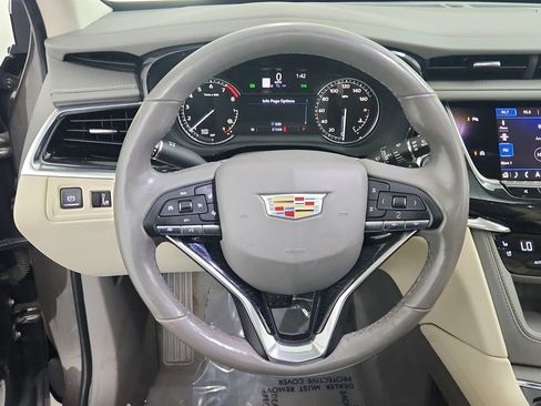 Certified 2020 Cadillac XT6 Premium Luxury FWD image 19