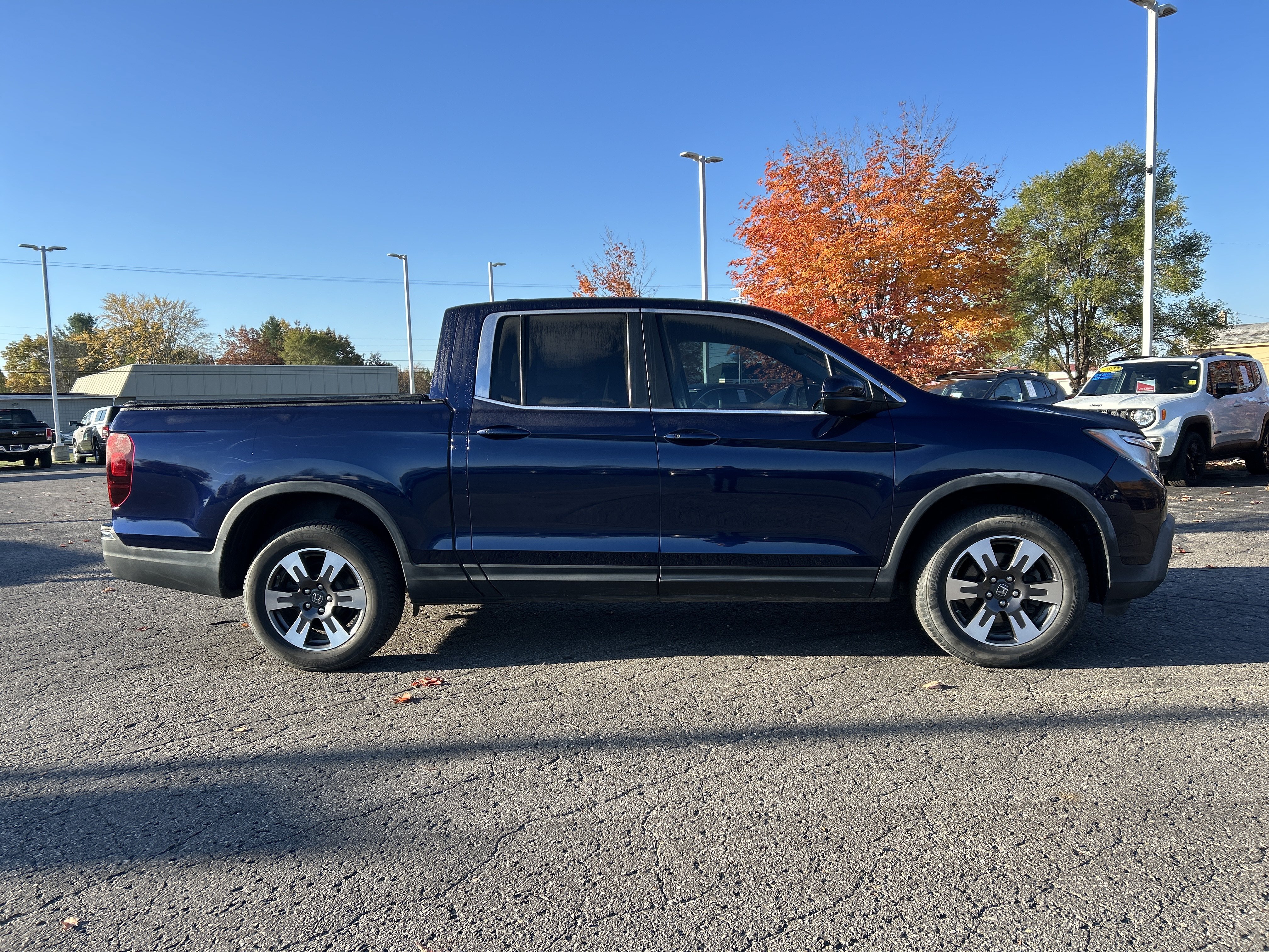 Used 2019 Honda Ridgeline RTL image 2