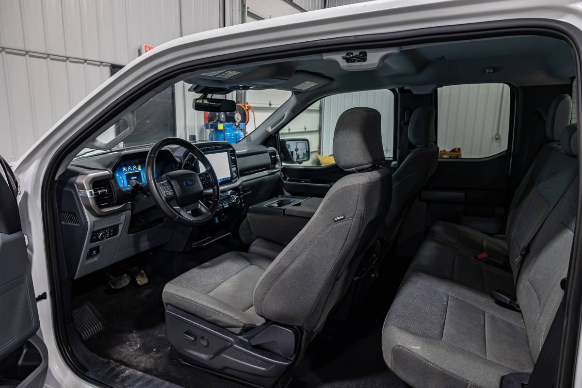 Used 2024 Ford F150 XLT w/ FX4 Off-Road Package AWD/4WD image 10