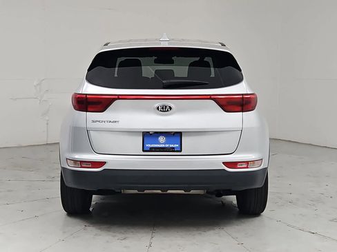 Used 2017 Kia Sportage LX AWD/4WD image 5