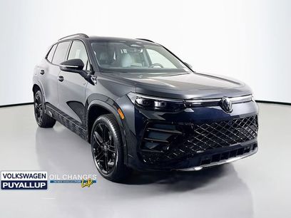 New 2025 Volkswagen Tiguan SE R-Line