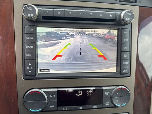 Used 2012 Lincoln Navigator 4WD image 20