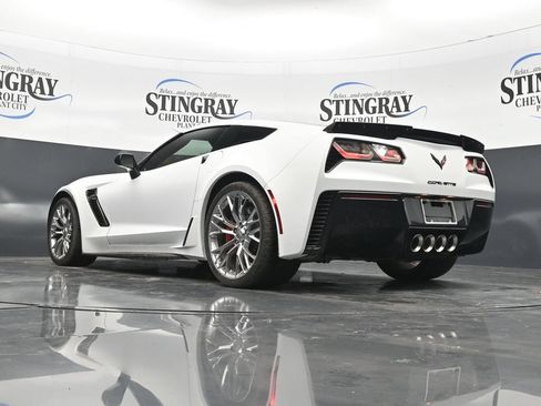 Used 2018 Chevrolet Corvette Z06 RWD image 30