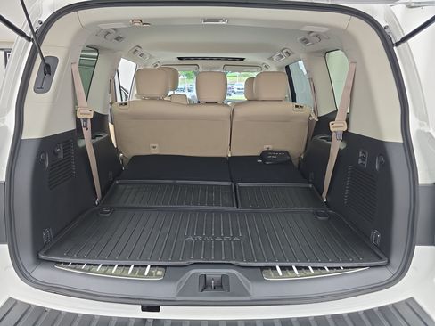 Used 2024 Nissan Armada Platinum w/ Cargo Package AWD/4WD image 13
