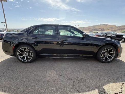 Used 2017 Chrysler 300 S w/ Safetytec Plus Group image 6