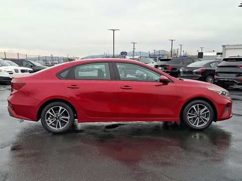 Certified 2023 Kia Forte LXS image 7