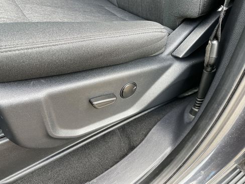 Used 2024 Ford Expedition XLT RWD image 14