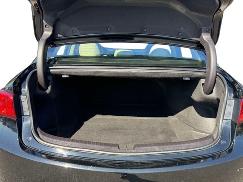 Used 2020 Acura TLX FWD image 9