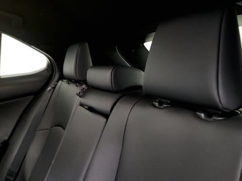 Used 2025 Lexus UX 300h FWD image 44