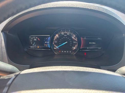 Used 2018 Ford Explorer XLT w/ Equipment Group 202A AWD/4WD image 73