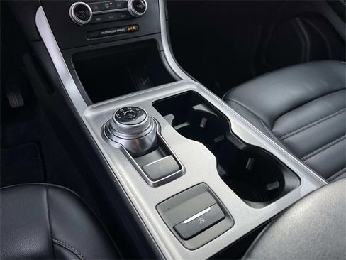 Used 2024 Ford Edge SEL image 31