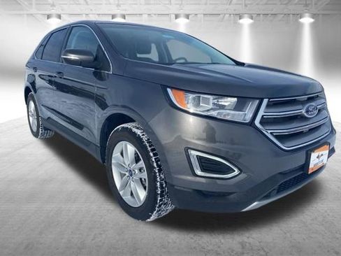 Used 2018 Ford Edge SEL w/ Equipment Group 201A image 2