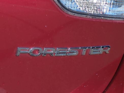 Certified 2022 Subaru Forester Limited image 12