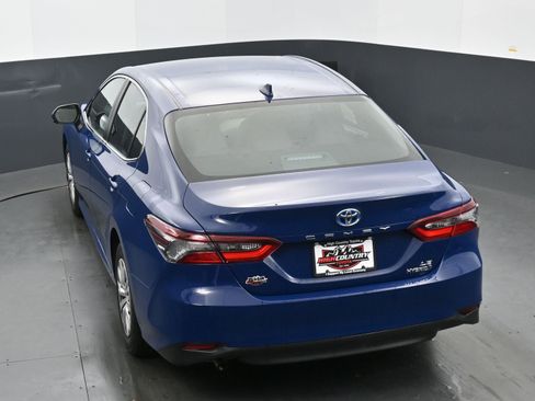 Used 2023 Toyota Camry LE image 31