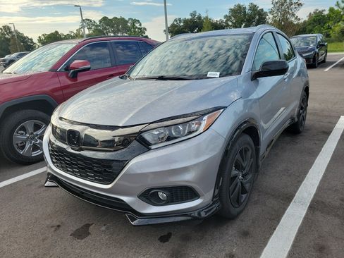 Used 2022 Honda HR-V Sport image 4